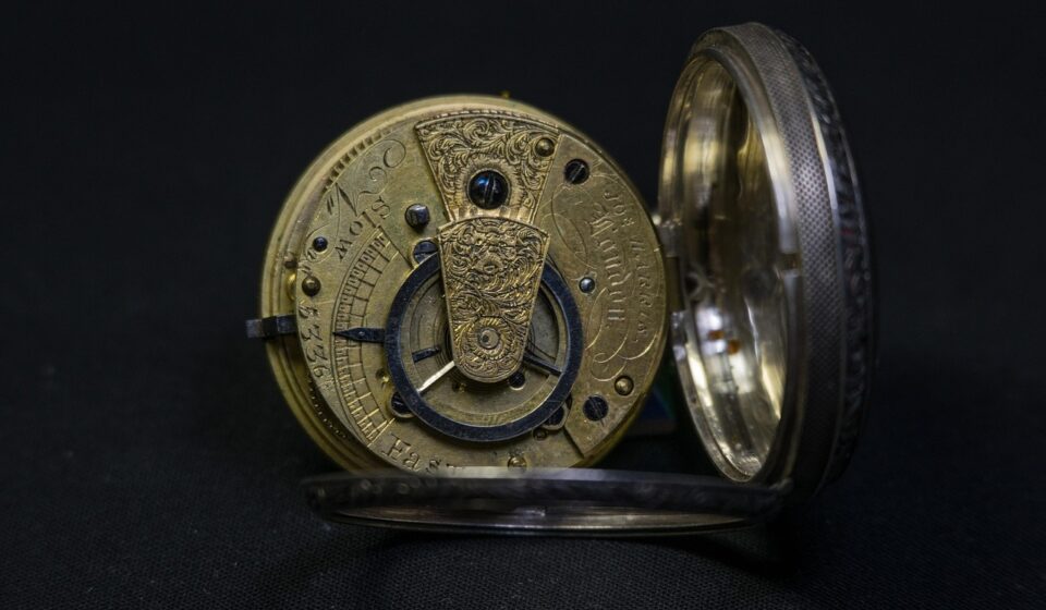 clockwork, pocket watch, brass, hand engraving, old, silver, clock, mechanics, timepiece, precious, watchmaking, precision mechanics, drive, technology, windable