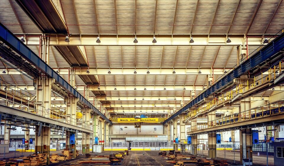 lost places, empty, factory building, industrial building, hall, gigantic, factory, industry, abandoned, building, industrial plant, light, ceiling, construction, space, security, abandoned places, factory building, industrial building, factory, factory, factory, factory, factory