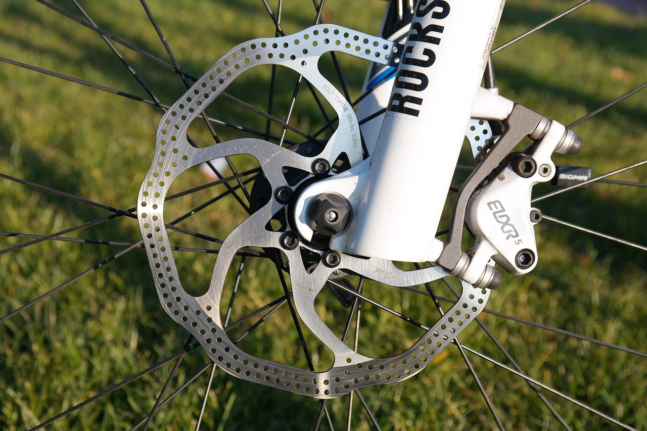 disc brake, bicycle, brake, wheel, rim, metal, braking device, avid elixir 5, disc brakes, avid, elixir, mountain bike, component, mountain bike component, disc brake, disc brake, disc brake, disc brake, disc brake, disc brakes, disc brakes, mountain bike, mountain bike, mountain bike