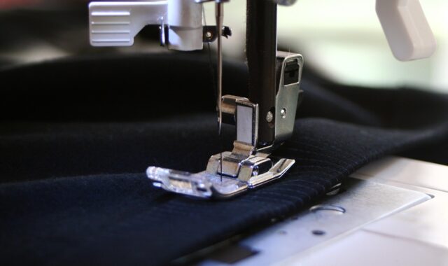 sewing machine, sewing, precision, fabric, thread, needle, stitch, needlework, singer, sewing machine, sewing machine, sewing machine, sewing, sewing, sewing, sewing, sewing