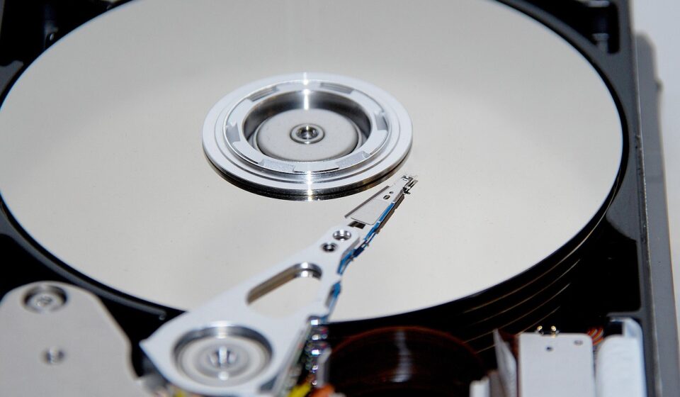 hard drive, edp, computer, inner workings, hardware, component, print head, data store, data processing, disk, data, print heads, reading head, hard drive, hard drive, hard drive, hard drive, hard drive