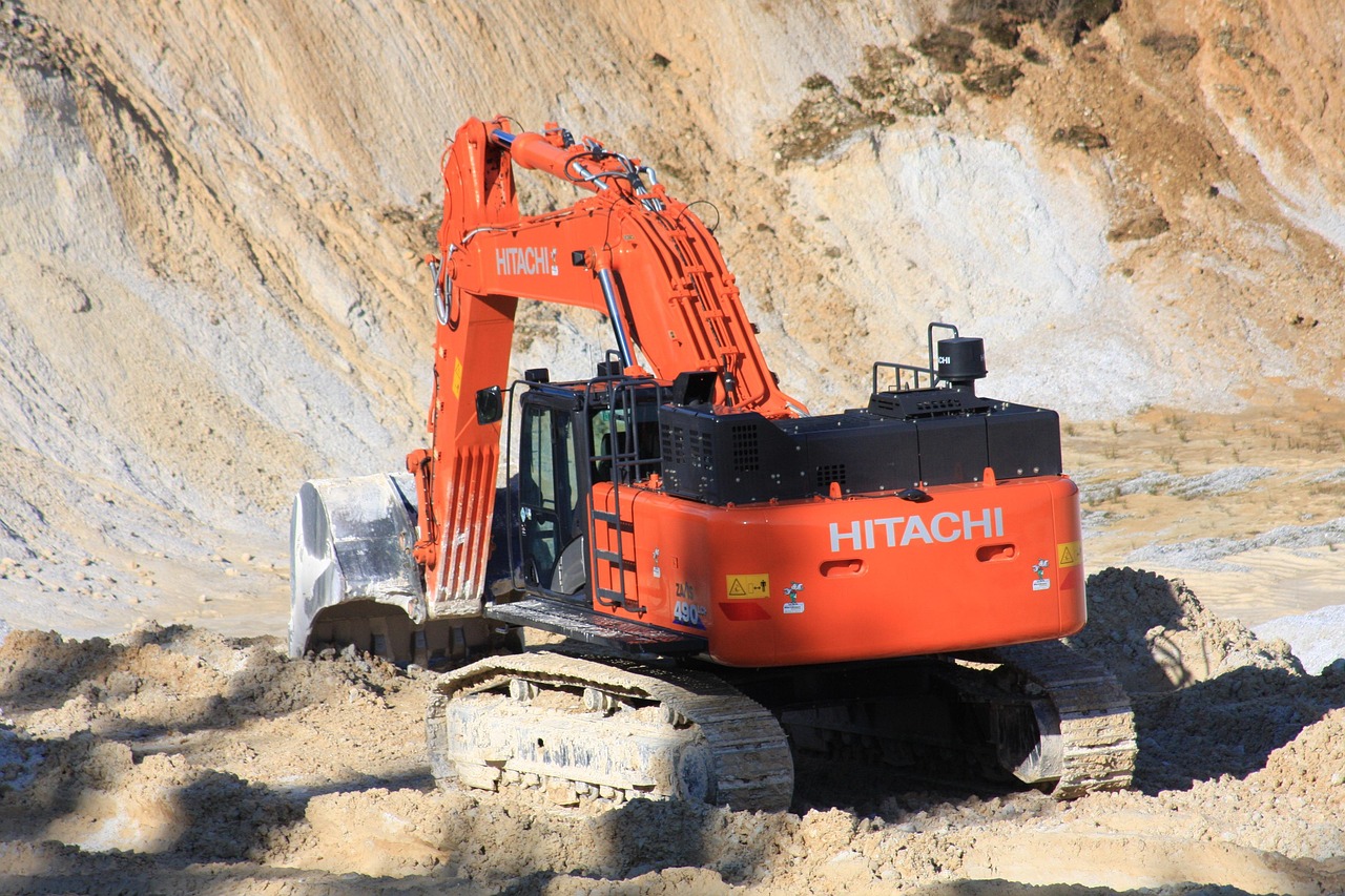 excavator, red, construction machine, machine, chain excavator, equipment, work machine, tool, construction vehicle, shovel
